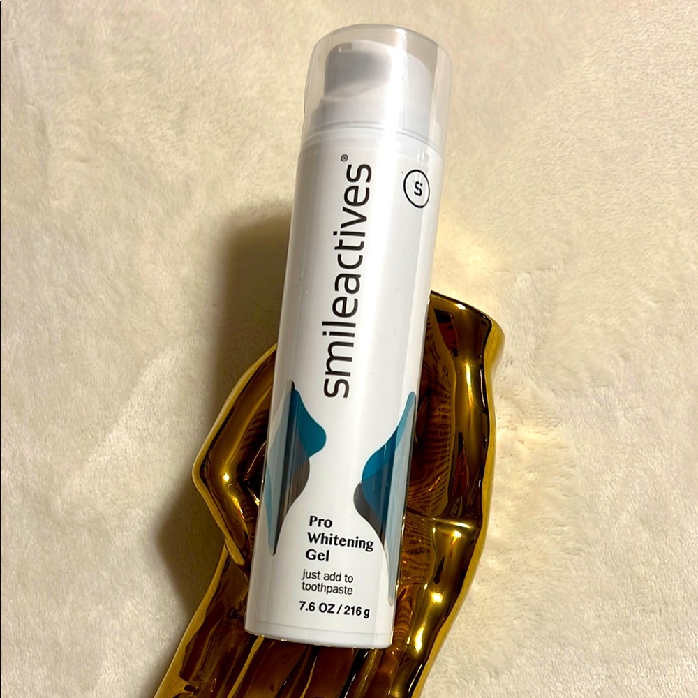 SMILEACTIVES. Huge Pro Whitening Gel - White. Just Add to Toothpaste 7.6oz/216g